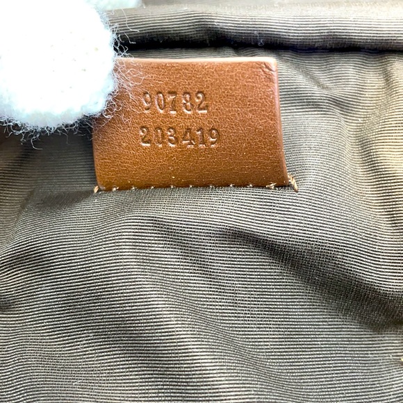 GUCCI WEBLINE COSMETIC  CASE WITH EYELINER POUCH - Picture 9 of 13